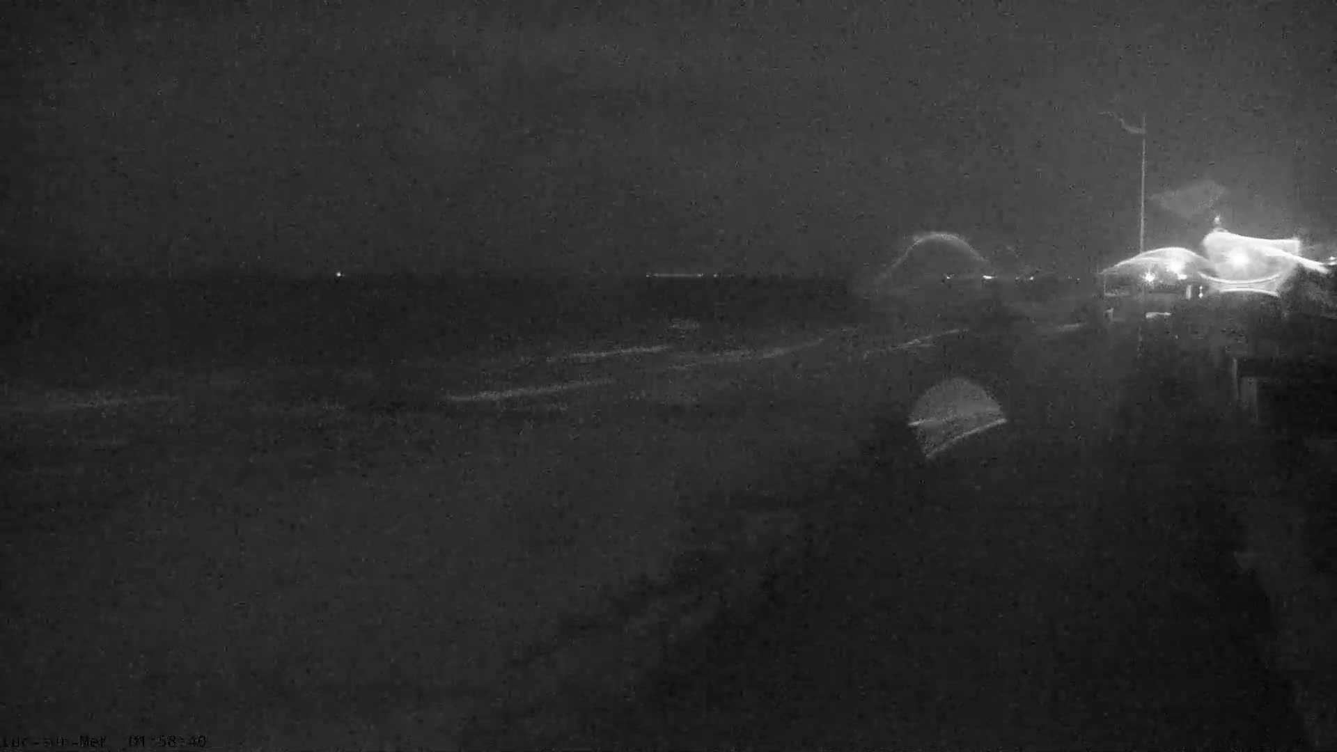 Plage de Luc-sur-Mer Beach Live Cam - Caen, Calvados, Normandie, France