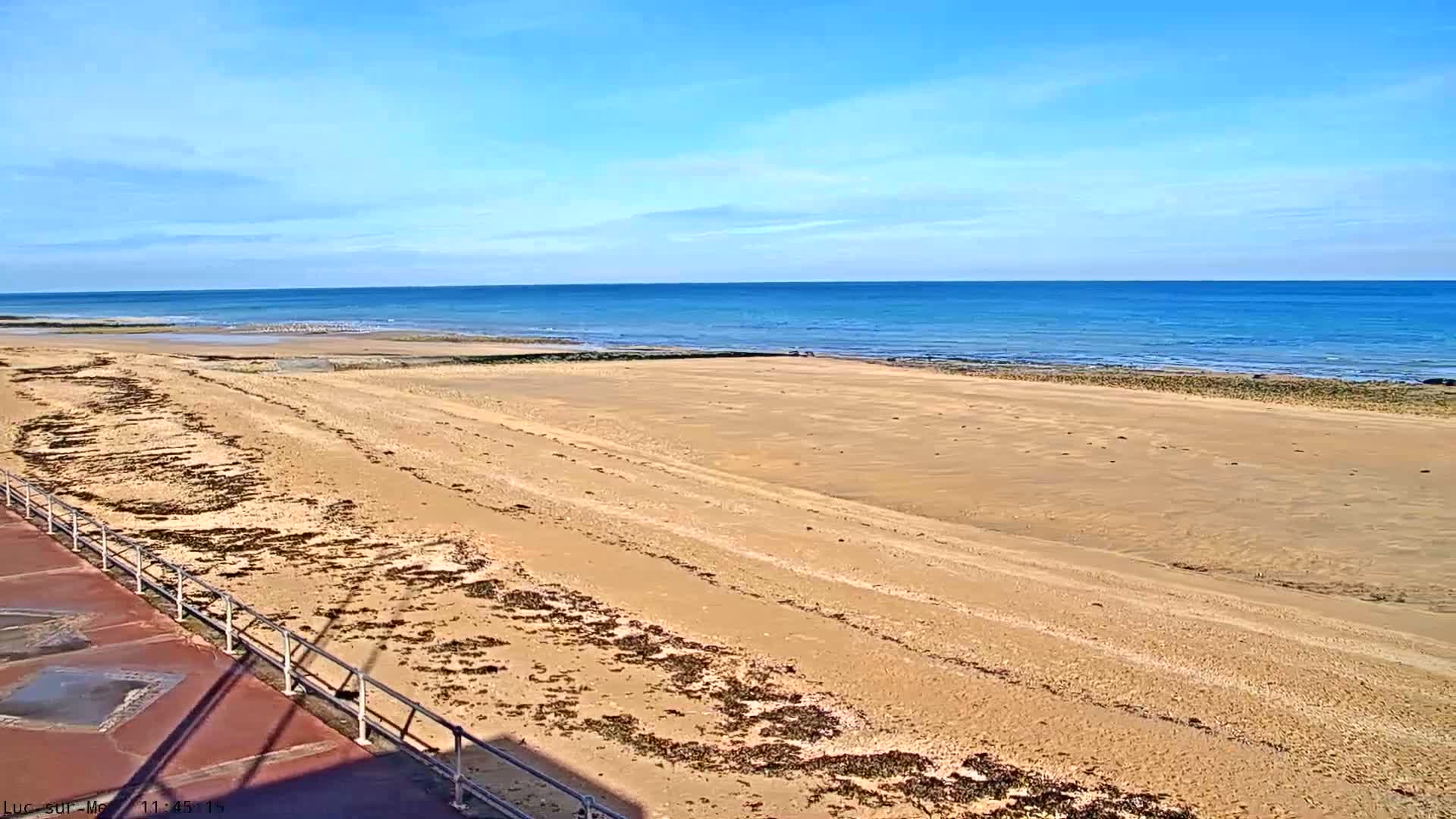 Plage de Luc-sur-Mer Beach Live Cam - Caen, Calvados, Normandie, France