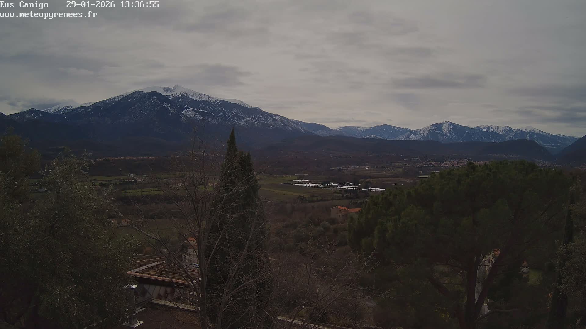 Eus Village & Prades City Skyline & Canigo Mountain View Live Cam - Prades, Pyrenees-Orientales, Occitanie, France