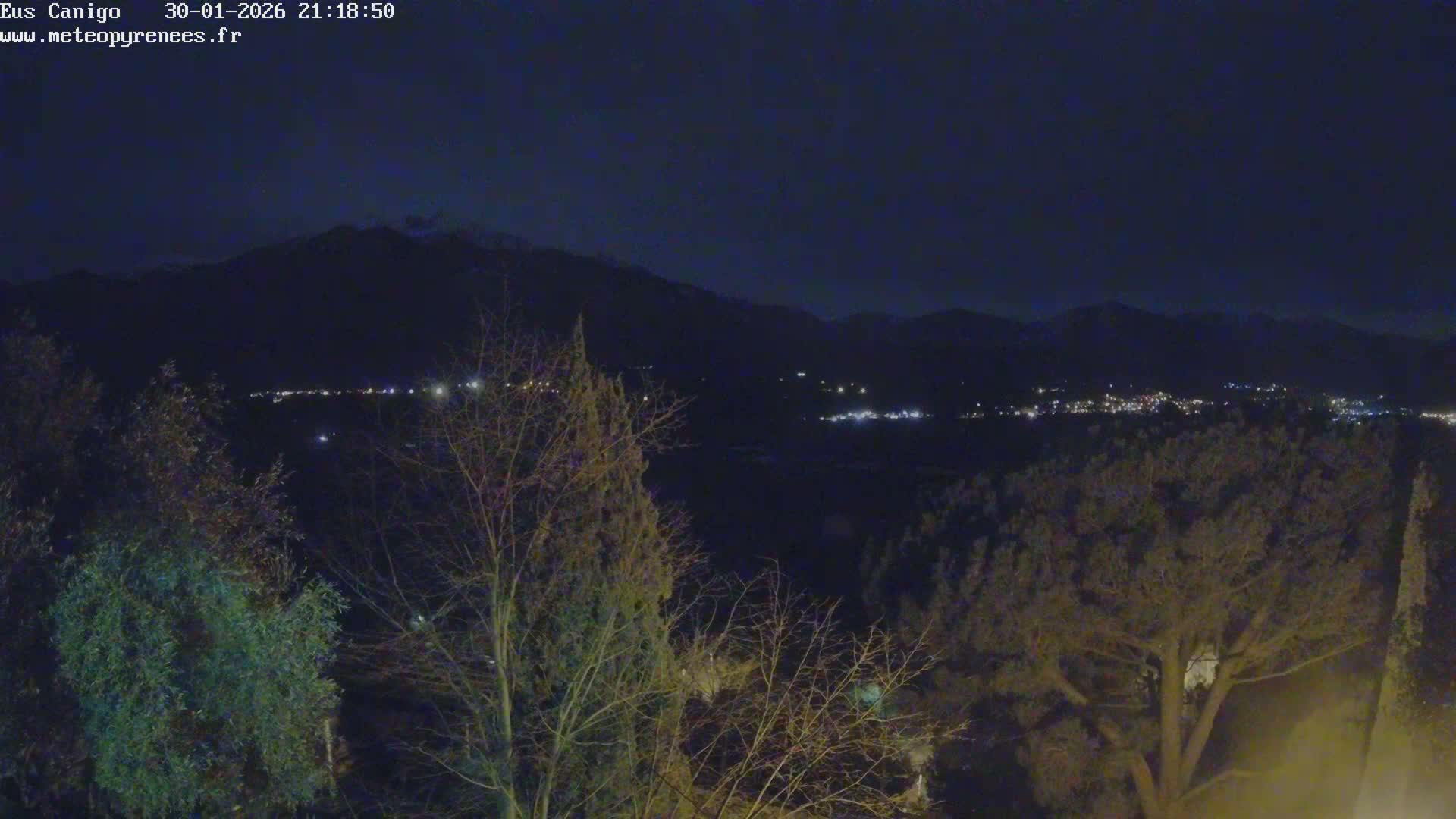 Eus Village & Prades City Skyline & Canigo Mountain View Live Cam - Prades, Pyrenees-Orientales, Occitanie, France
