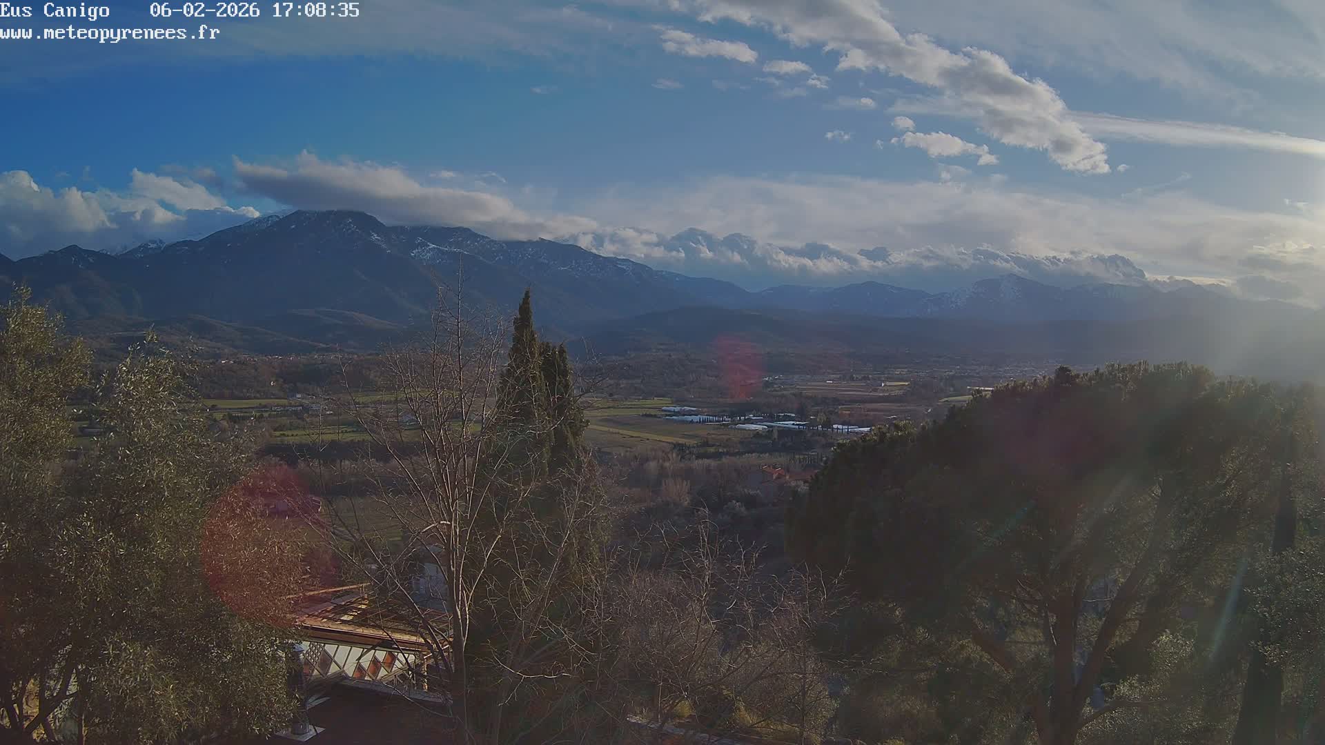 Eus Village & Prades City Skyline & Canigo Mountain View Live Cam - Prades, Pyrenees-Orientales, Occitanie, France