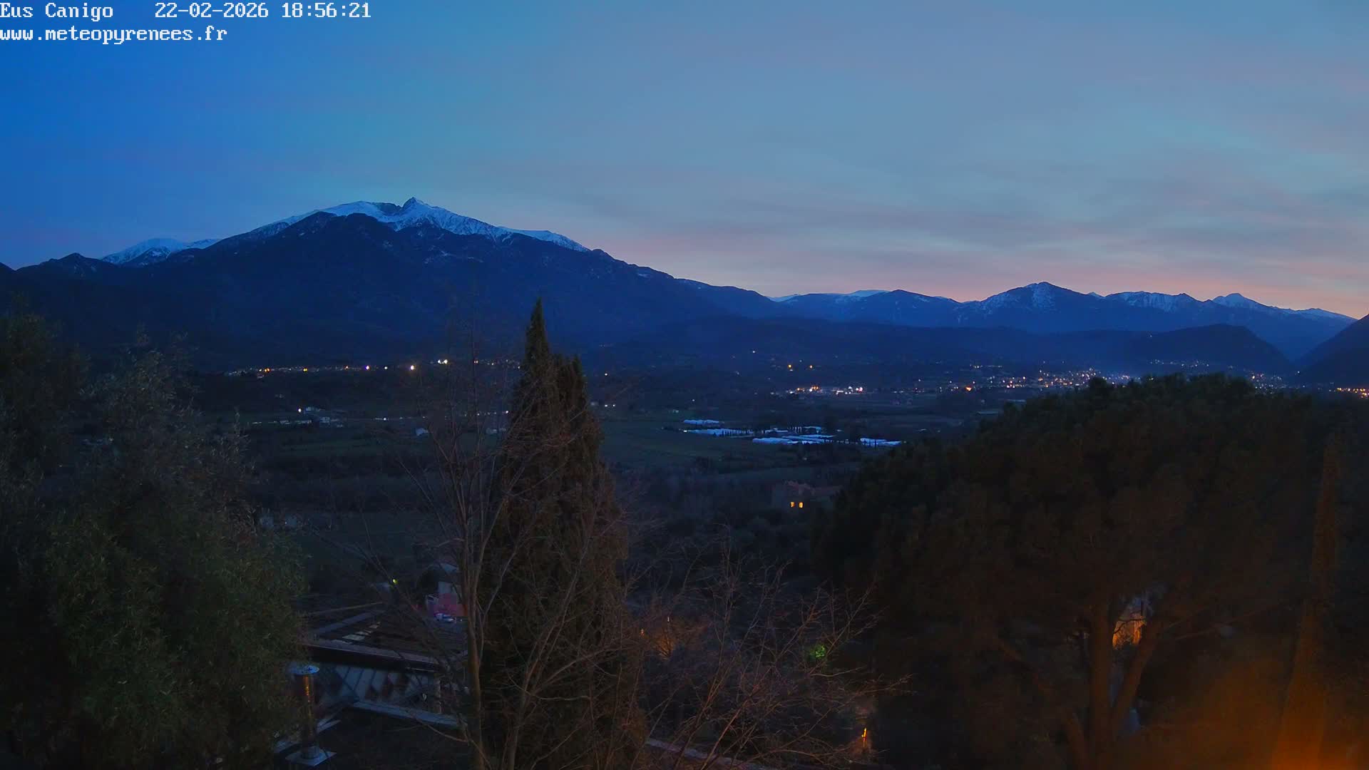 Eus Village & Prades City Skyline & Canigo Mountain View Live Cam - Prades, Pyrenees-Orientales, Occitanie, France