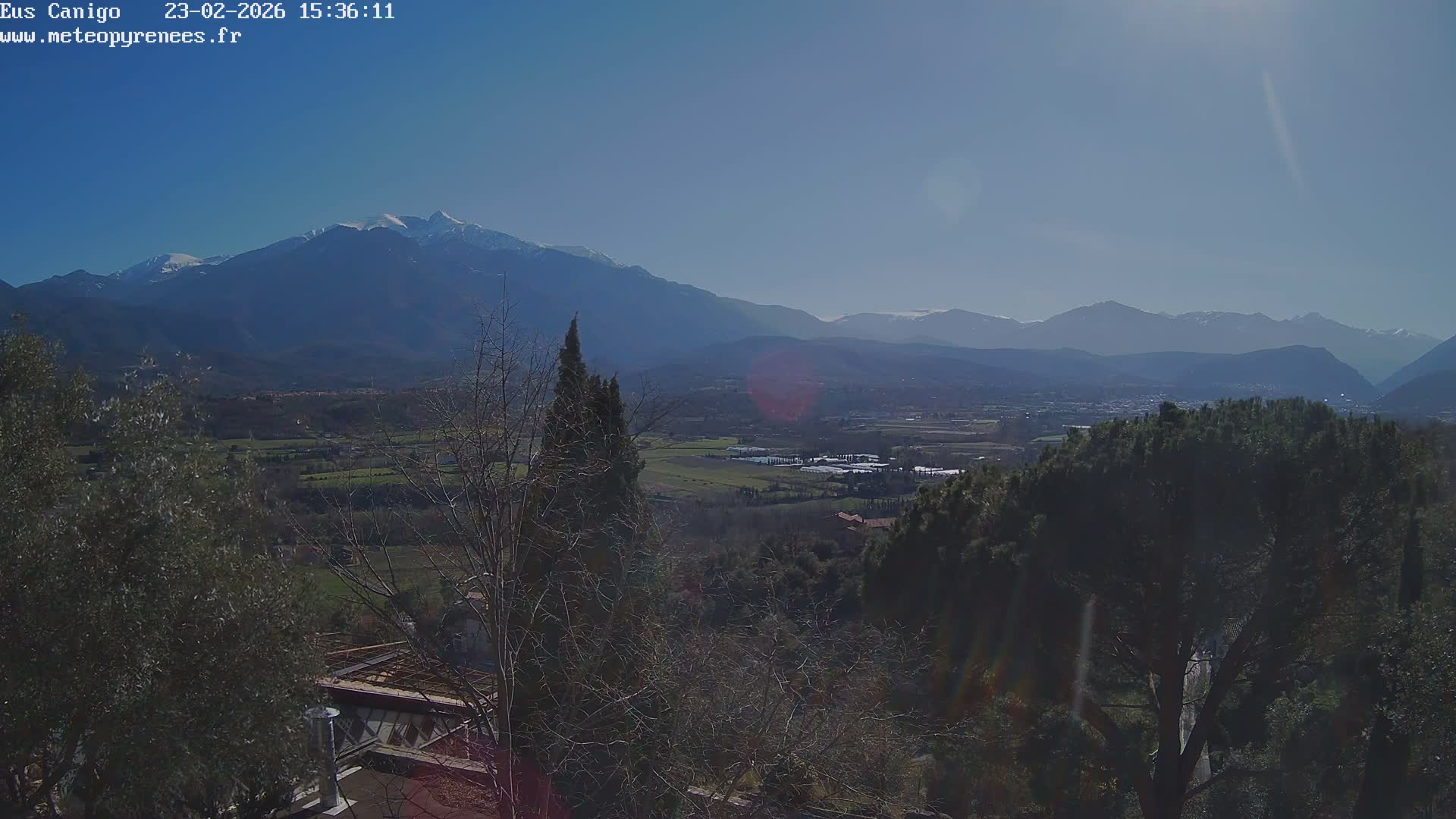 Eus Village & Prades City Skyline & Canigo Mountain View Live Cam - Prades, Pyrenees-Orientales, Occitanie, France