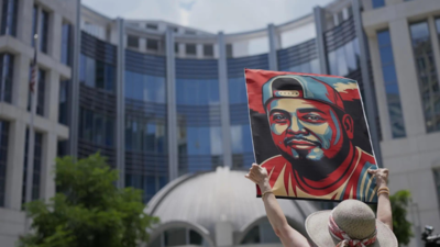 US Judge Halts Release of Abrego Garcia Amid Deportation Concerns