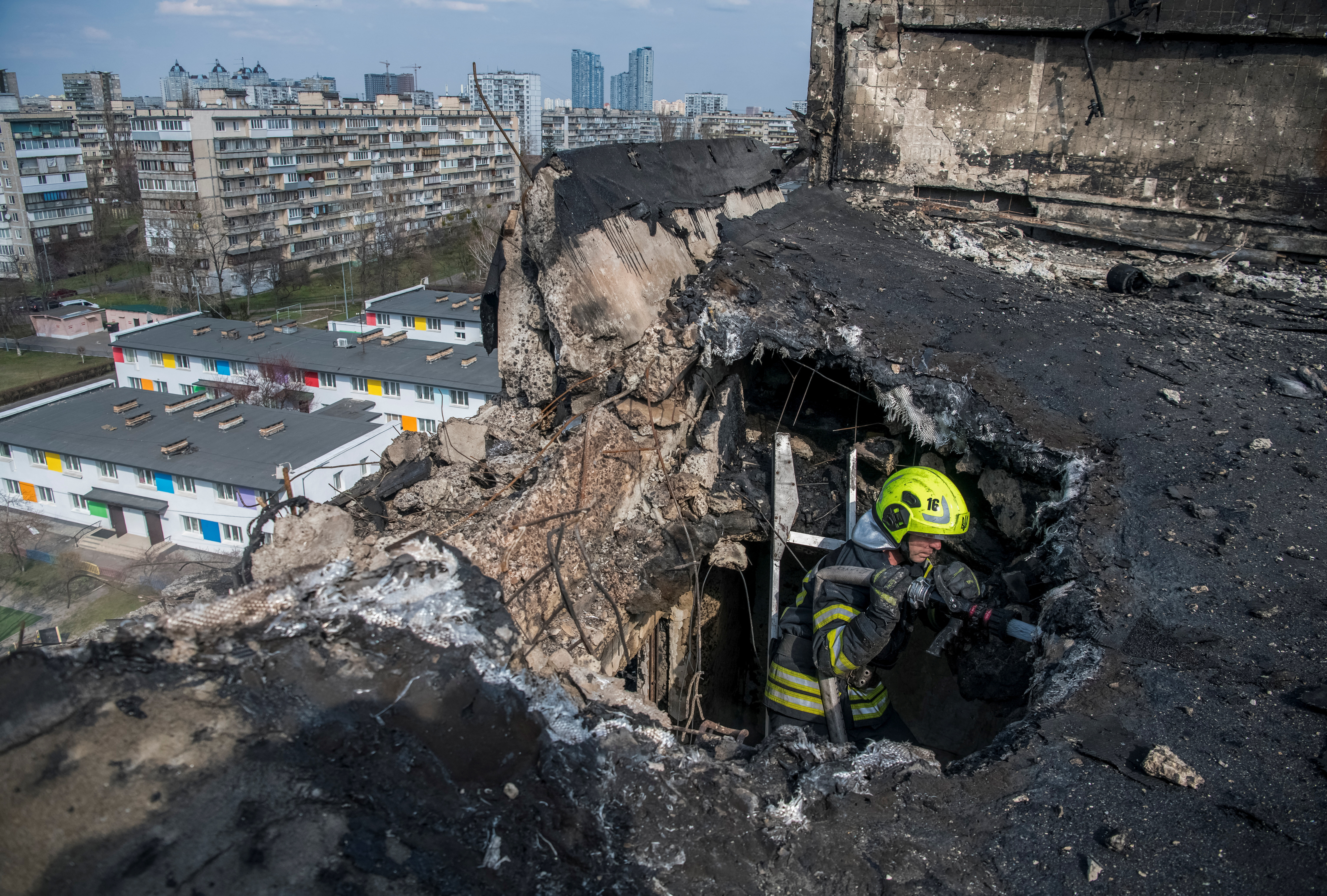 Ukraine Drone Attack Kills Three in Izhevsk, Russia