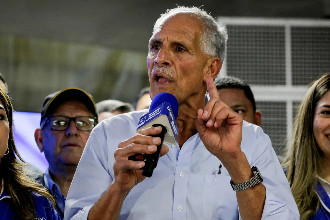 Conservative Asfura Leads Honduran Presidential Election Amidst Fraud Concerns & Trump's Endorsement