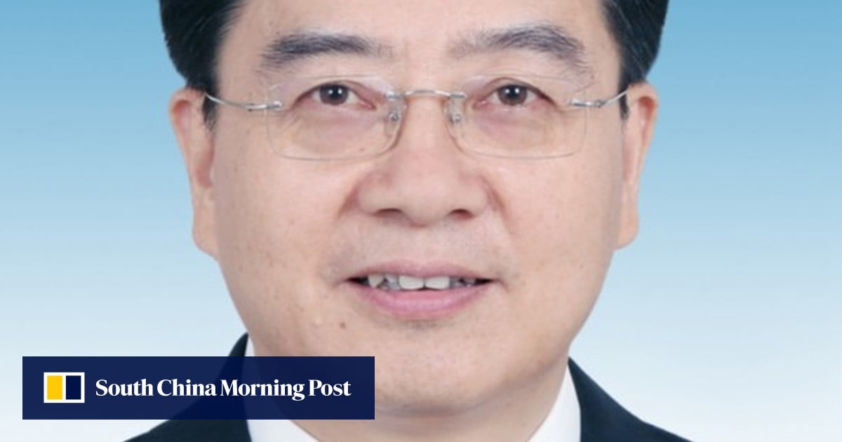 China's Anti-Graft Crackdown: Senior Xinjiang Official Chen Weijun Probed for Corruption Amid Beijing's Vow to "Eradicate Soil"