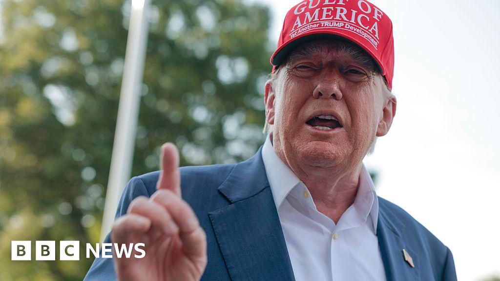 Trump Threatens Japan with Tariffs Up To 35% as Deadline Nears