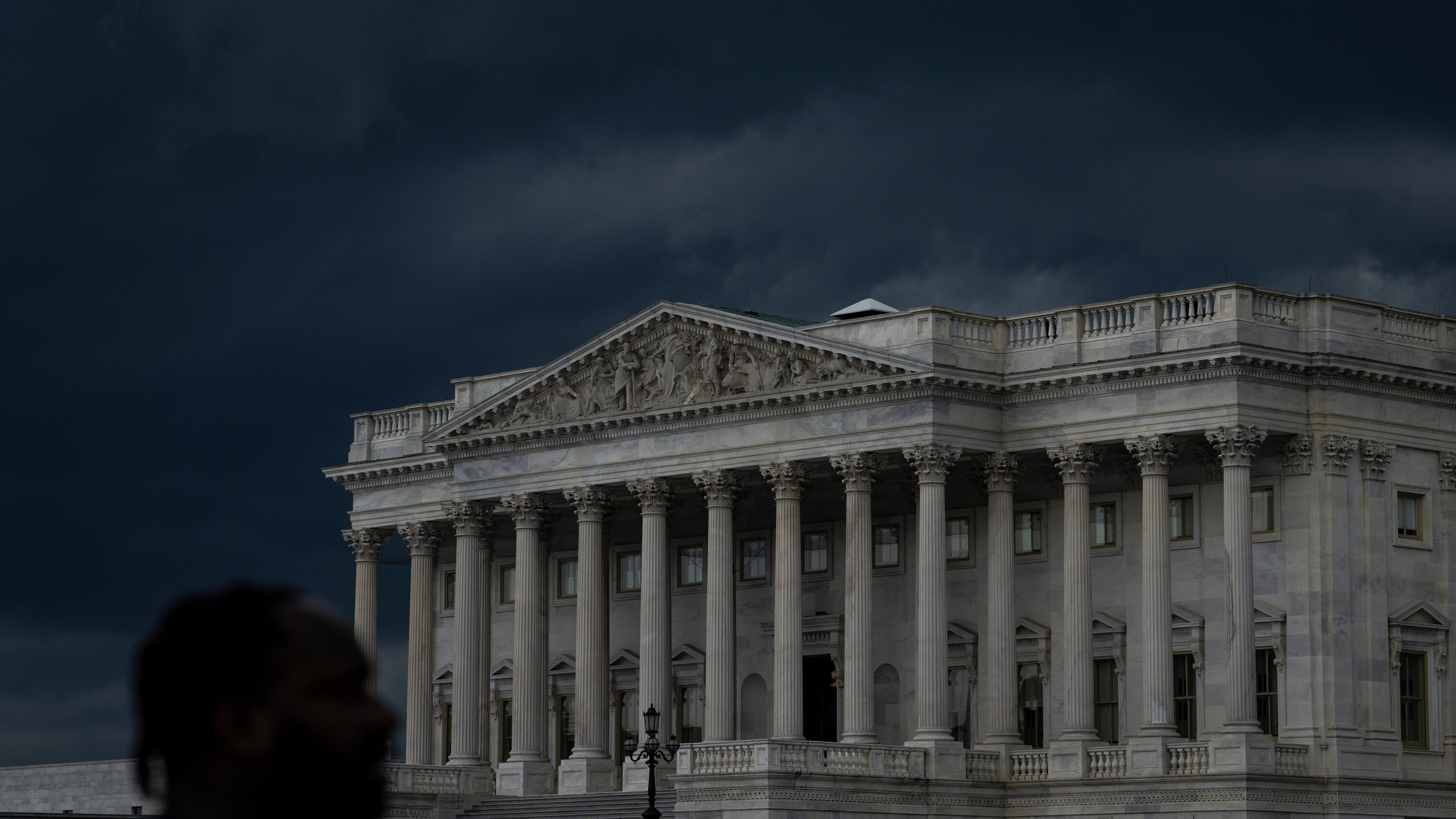 Lawmakers Rush Back to Washington for Vote on Trump Bill