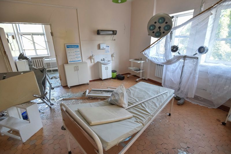 Russian Missile Strike on Ukrainian Maternity Ward: A Devastating Loss