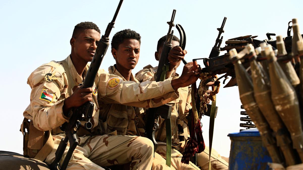 Sudan Conflict: RSF Claims Strategic West Kordofan Town Babanusa Amid Army Denial & Ceasefire Disputes