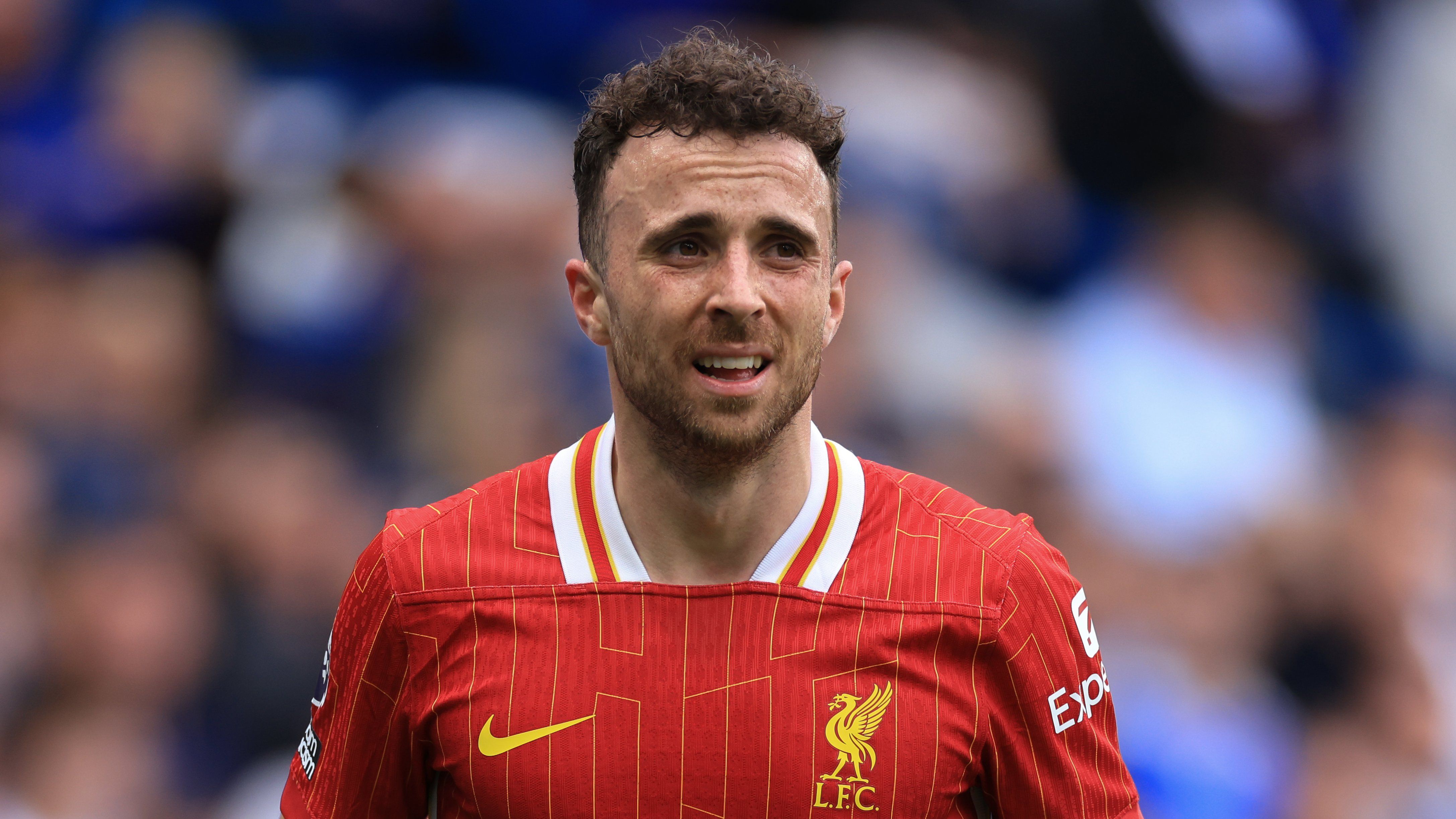 Liverpool's Diogo Jota Dies in Car Crash: Football World Mourns