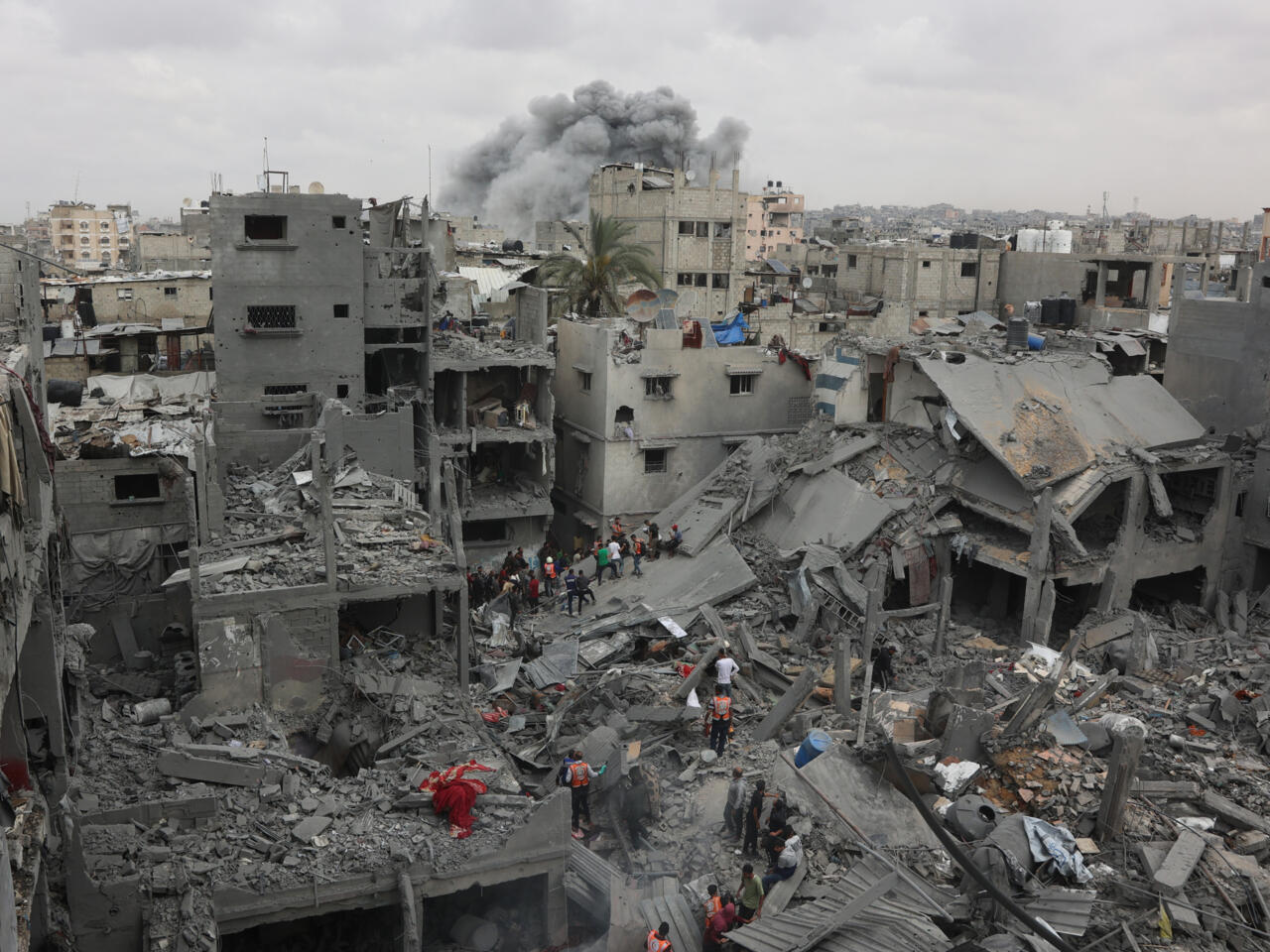 Gaza Under Fire: Dozens Killed as Israel Intensifies Bombardment, Rescuers Report