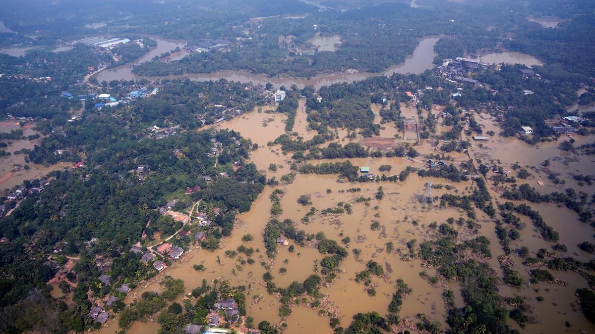 Cyclone Ditwah Wreaks Havoc in Colombo: Satellite Imagery Reveals Widespread Flooding & Devastation in Sri Lanka