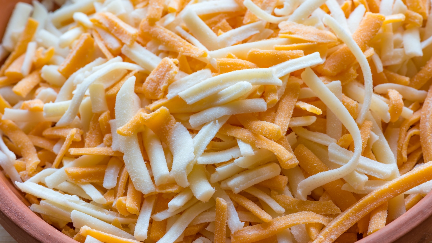 Urgent Cheese Recalls: Metal Contamination in Shredded Varieties & Listeria Risk in Grated Pecorino Romano Affect US Retailers Nationwide