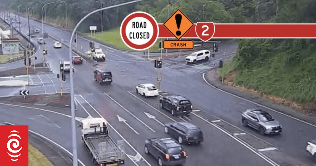 Fatal Fuel Truck Crash in Lower Hutt: One Dead, Rutherford Street Closed After Building Collision