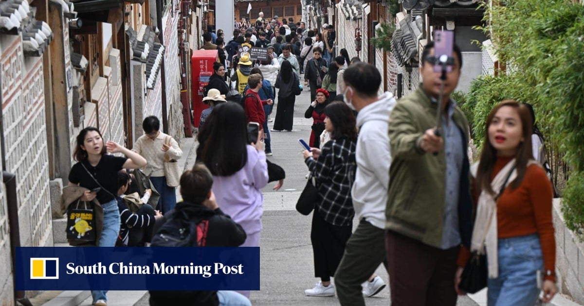 Chinese Tourists Flock to South Korea & Thailand as Japan Travel Ban Hits | Geopolitical Tensions Reshape Travel