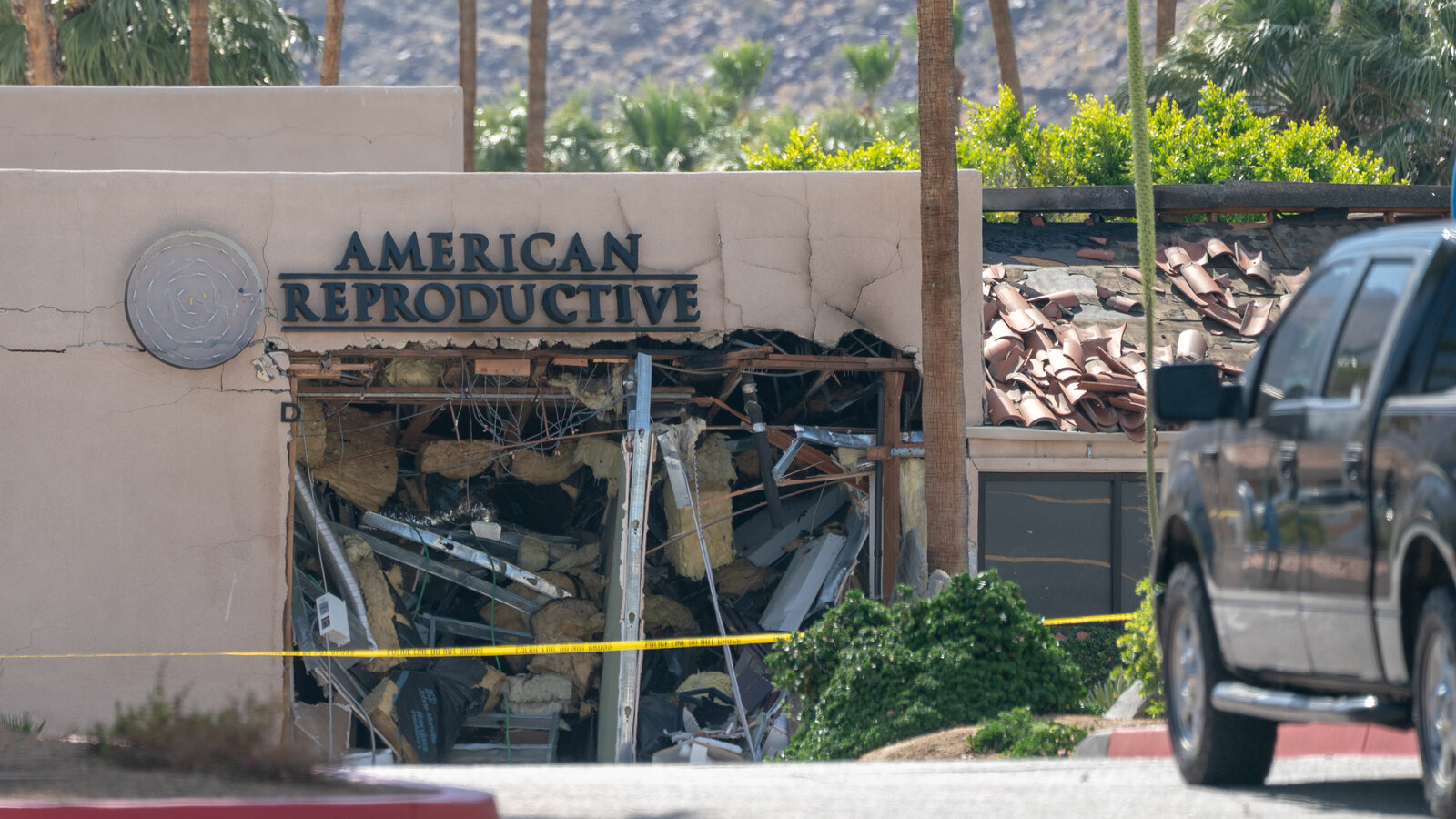 Man Charged in Fertility Clinic Bombing Material Supply - NYT