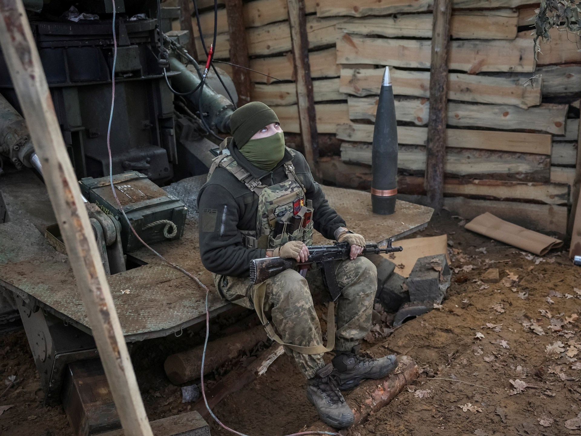 Putin's Belligerence Soars as Ukraine War Rages: Russia Claims Victories, Kyiv Denies, Peace Talks Falter Amid Corruption