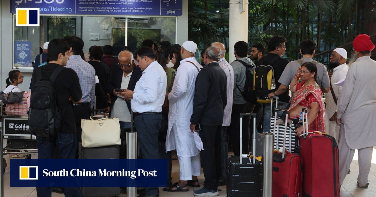 India Flight Chaos: IndiGo Cancels Over 1,200 Flights, Stranding Thousands Due to Operational & Weather Issues