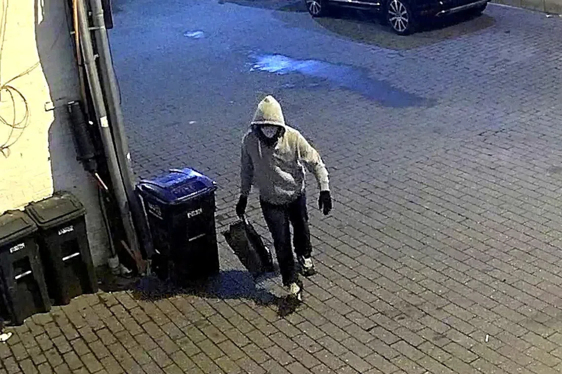 Virginia Man Charged with Planting Pipe Bombs Before Jan 6 Capitol Attack; Election Conspiracy Ties Emerge