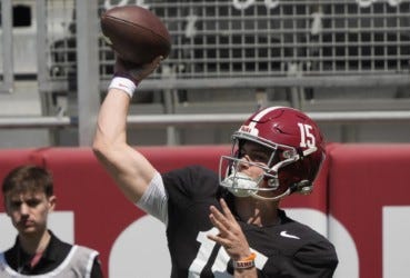 Alabama QB Keelon Russell's Twin Sister, Kierston Russell, Dies at 18