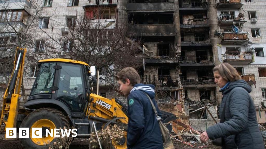 US & Ukraine Progress on Peace Framework in Florida Amid Moscow Deadlock; Key Security Guarantees Discussed