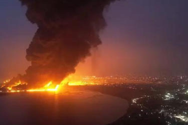 Kelowna Wildfire Forces Evacuations, Airport Closure, Flight Suspensions
