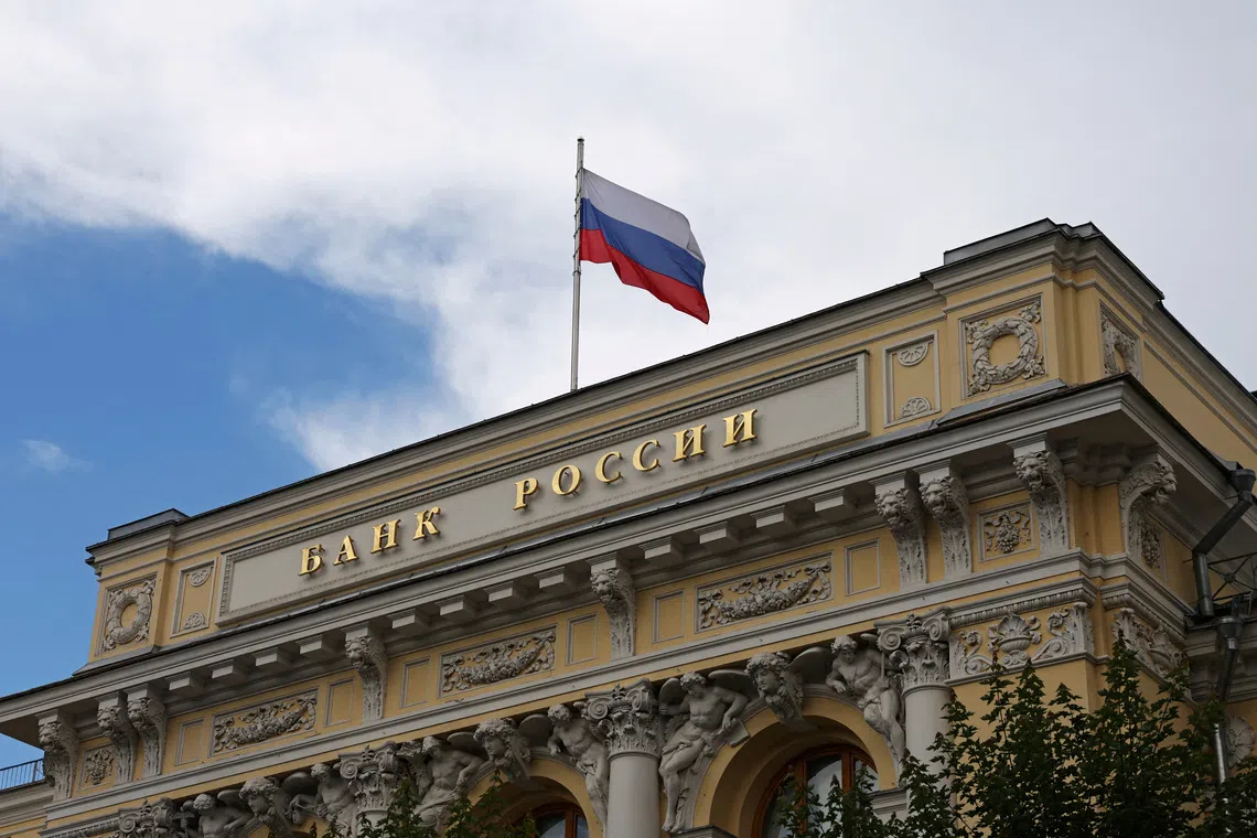 Kremlin welcomes end to ‘direct threat’ label in US strategy, TASS reports