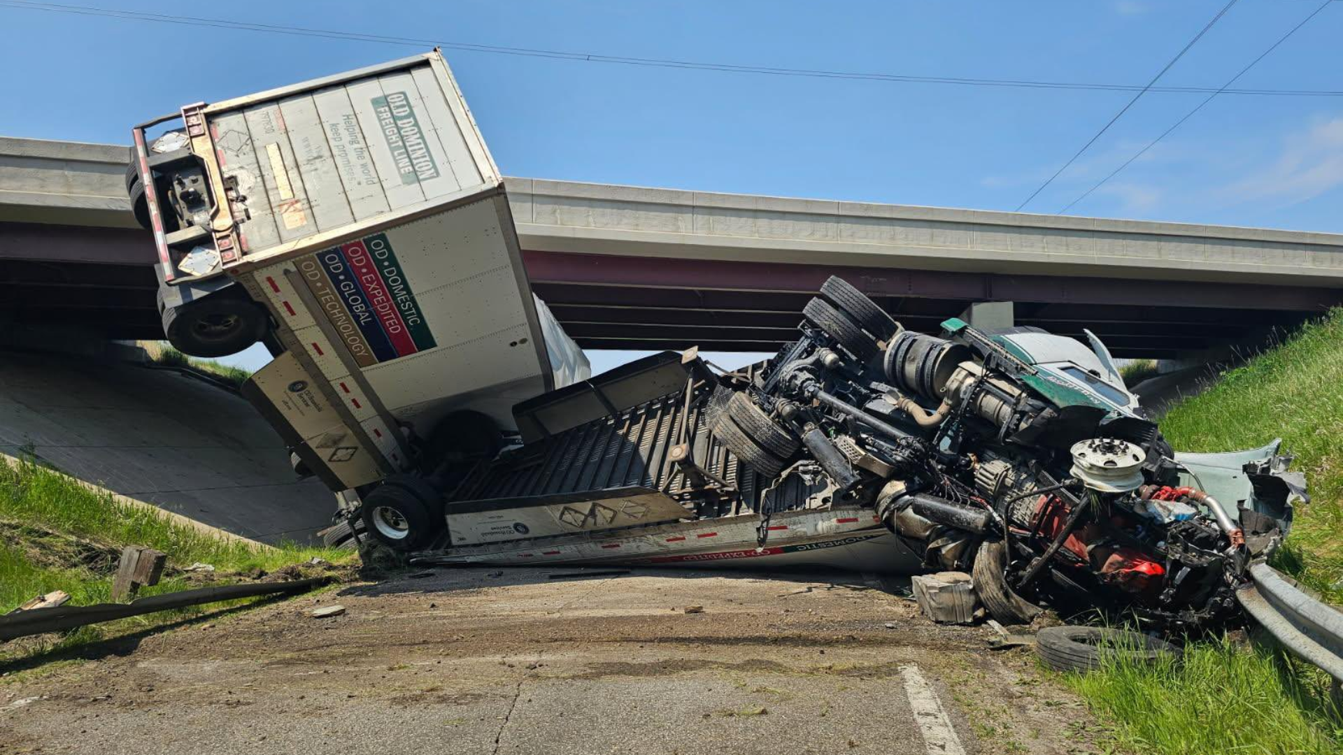 Minnesota Authorities Urge Seatbelt Use After Semi-Truck Accident in Neighboring State
