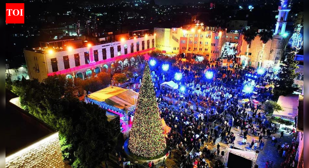 Israel &amp; Hamas close to 2nd phase of truce: Bibi