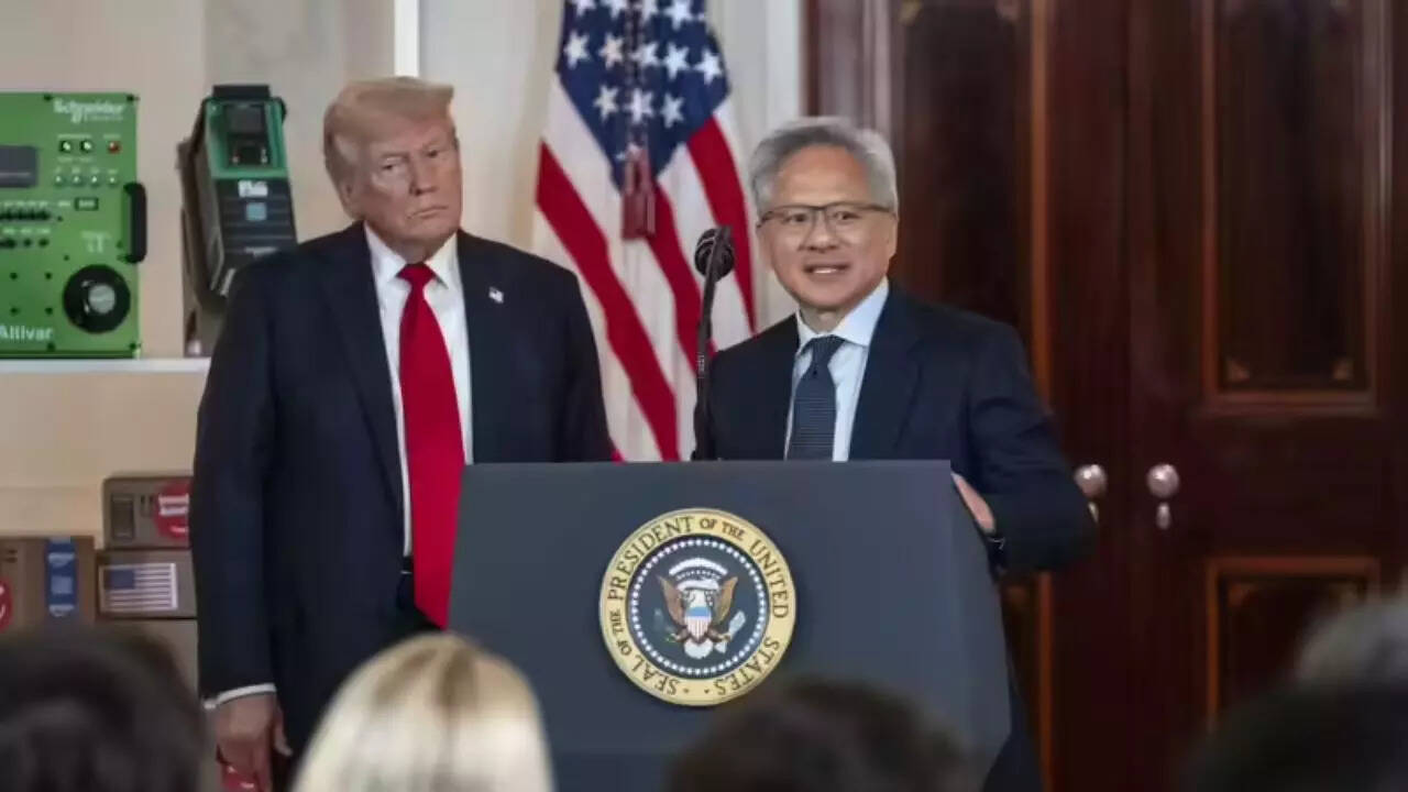 Nvidia AI Chip Export to China Approved by US After CEO Meeting with Trump
