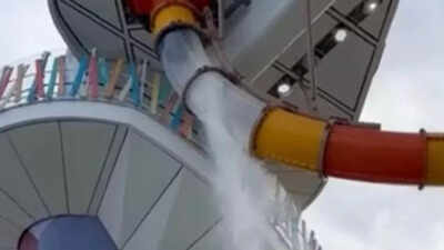 Royal Caribbean Water Slide Breaks on Icon of the Seas: Passenger Injured