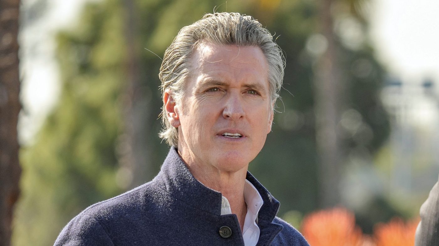 Vance and Newsom Clash Over Los Angeles Governance