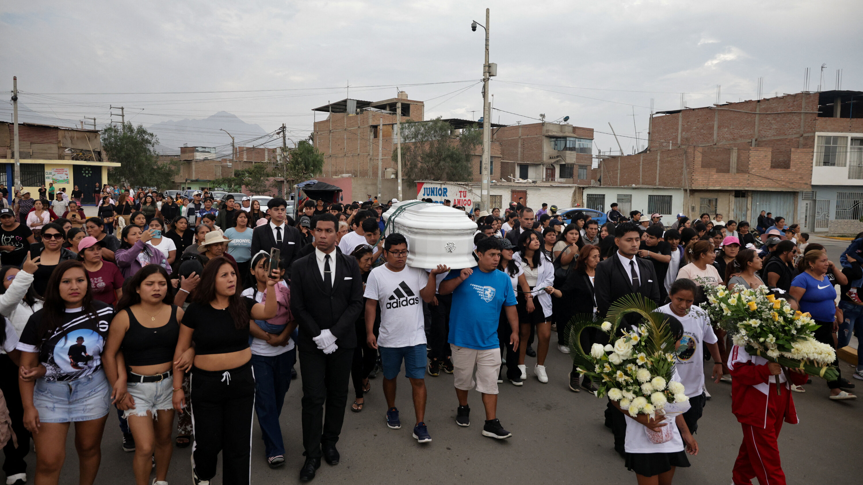 Peru Grapples with Surge in Gang Violence, Extortions, and Killings