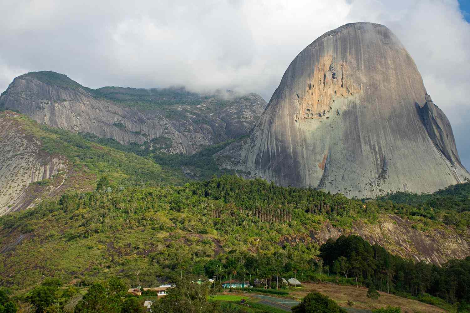 Couple Dies After Car Plunges Off Cliff in Brazil