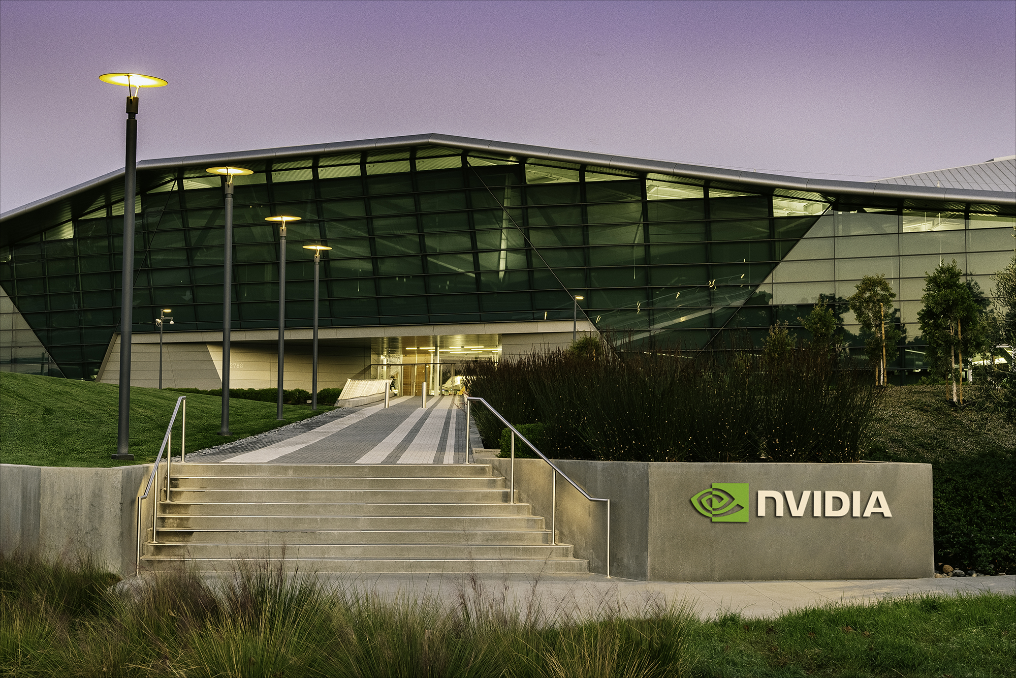 NVIDIA (NVDA) Stock: Buy Rating Amid $50B+ AI Data Center Demand