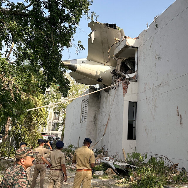 Air India Plane Crash Site Plunged into Chaos - The New York Times Analysis