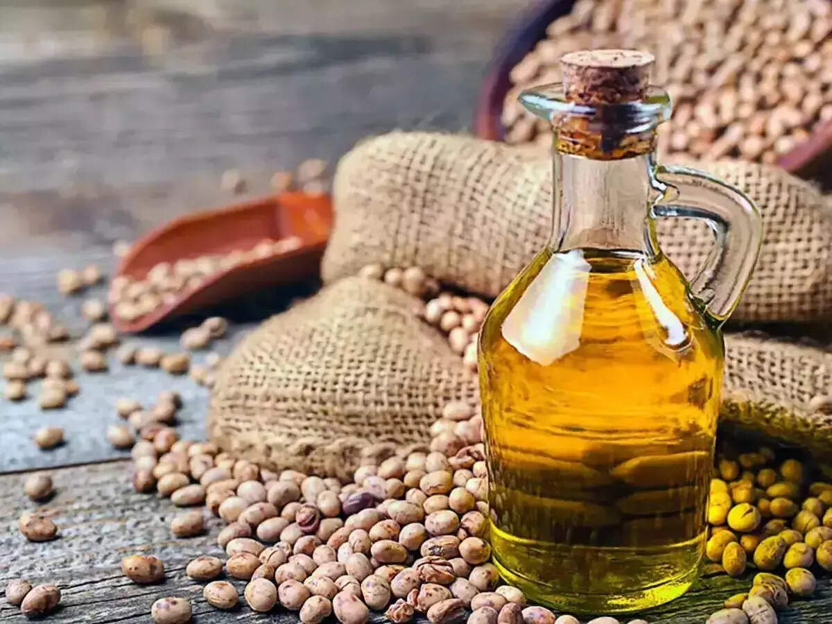India's Soyoil Imports Surge to Record High, Palm Oil Dips to Five-Year Low (2024/25)