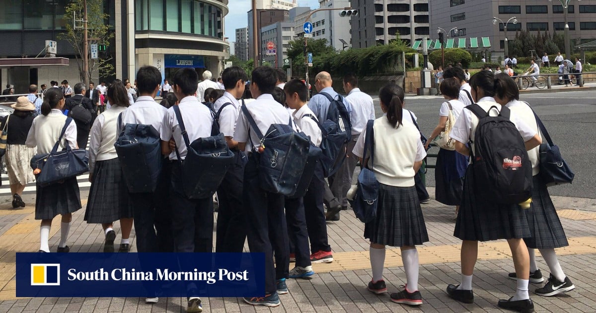 Japan's English Skills Crash to Record Low: Ranks 96th Globally, Behind Laos & Vietnam; Outdated Teaching & Apps Cited