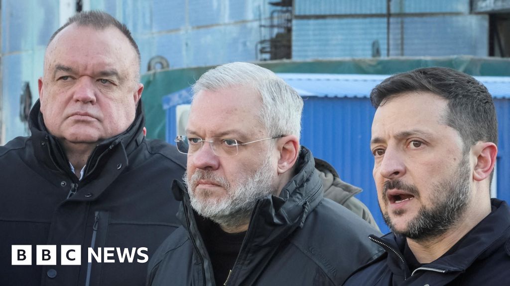 Ukraine Corruption: Zelensky Allies & Ministers Resign Amid $100M Embezzlement Probe in Energy Sector