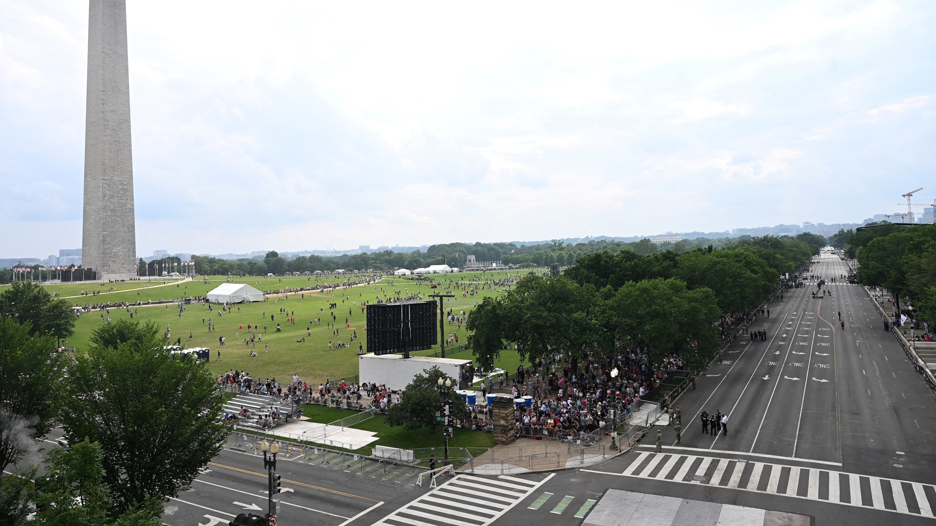 Trump's Proposed Military Parade on National Mall Sparks Debate