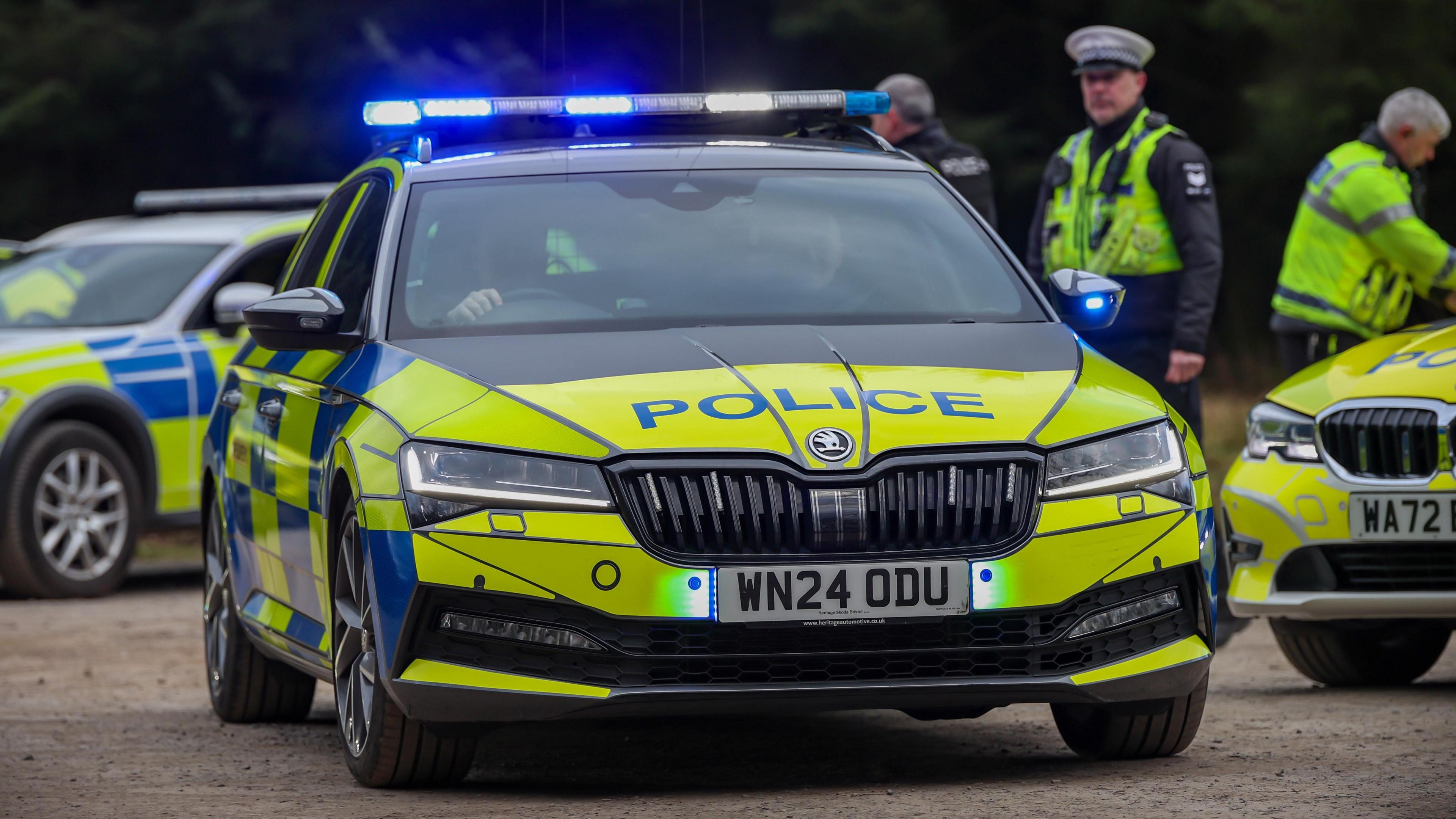 Devon and Cornwall Police Thank Heroic Intervenor in Officer Attack