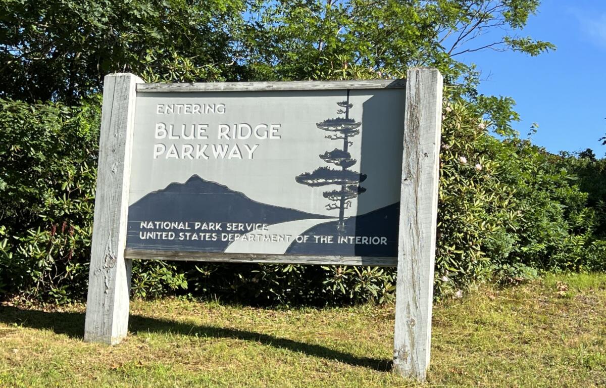Blue Ridge Parkway: Visitor Dies Near Graveyard Fields