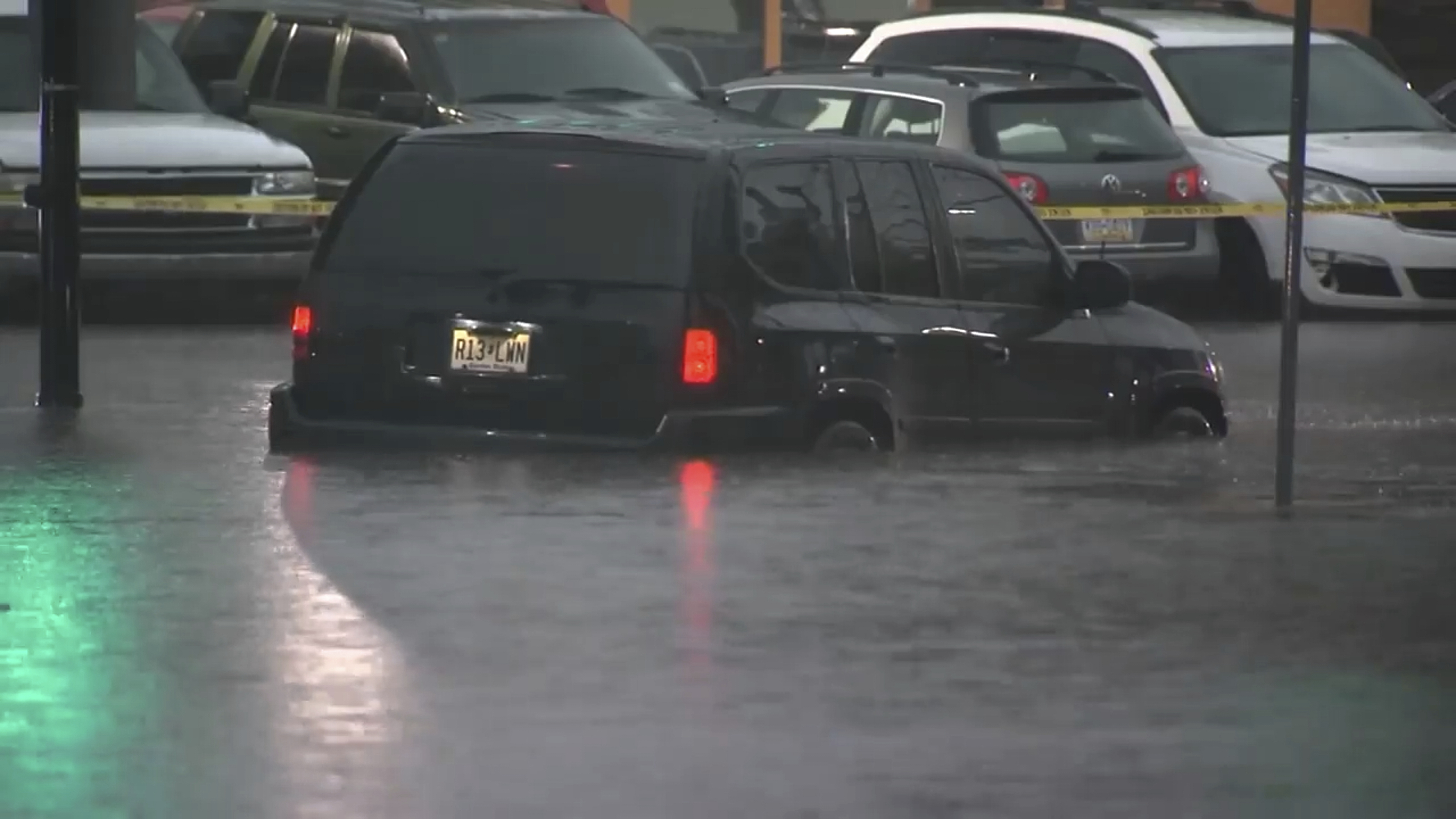 NYC Subway Operational After Heavy Rains; NY & NJ Roads Remain Closed