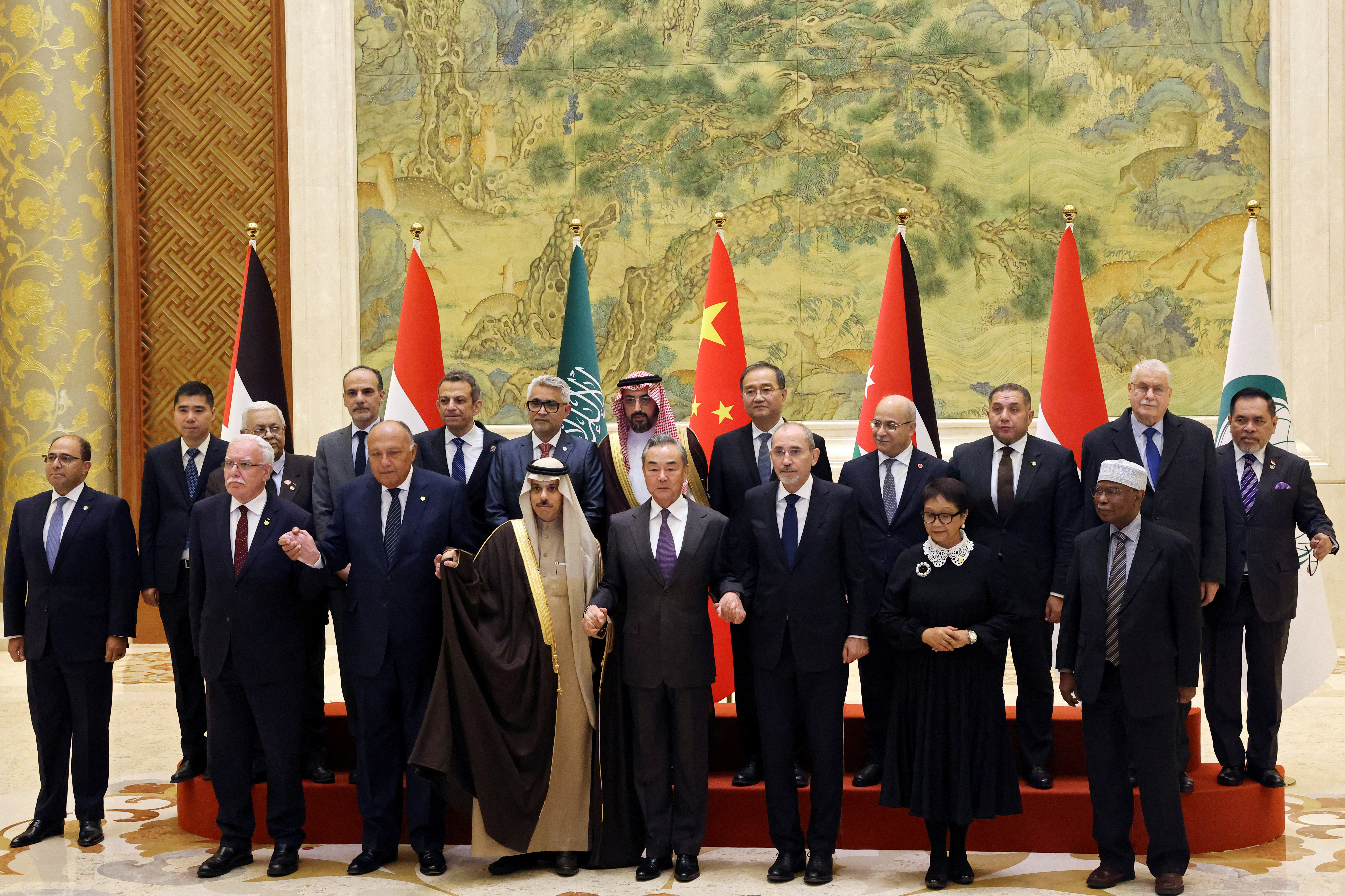 20 Arab and Islamic Nations, Including US Allies, Issue Statement