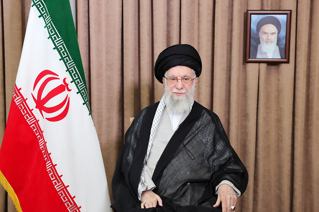 Khamenei's Inner Circle Affected by Israel, Iran Leader Claims