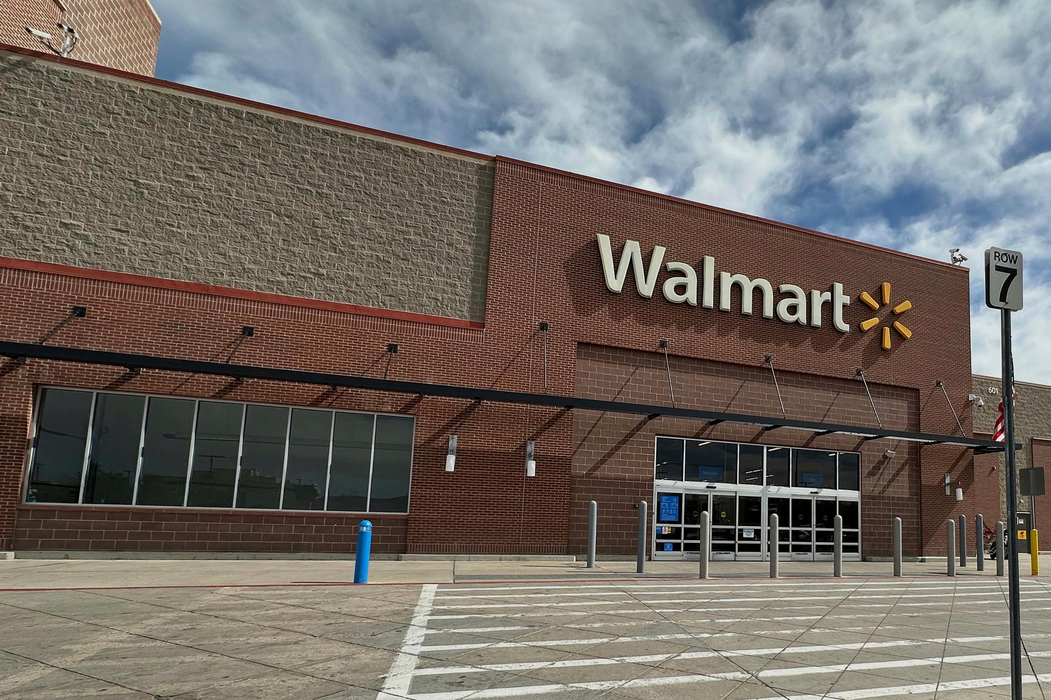 Treasury Secretary Bessent Addresses Walmart's Price Hike Warnings Amid Tariff Concerns