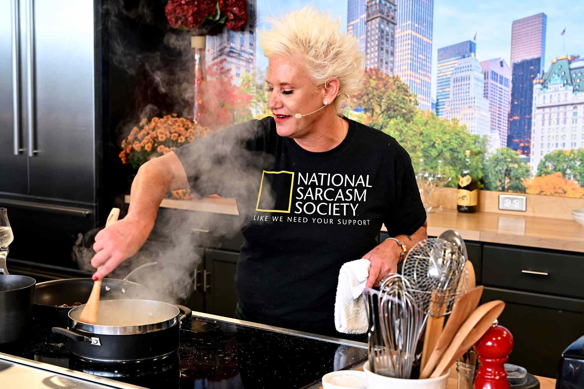 Reports of Chef Anne Burrell Found Unresponsive, Pronounced Dead