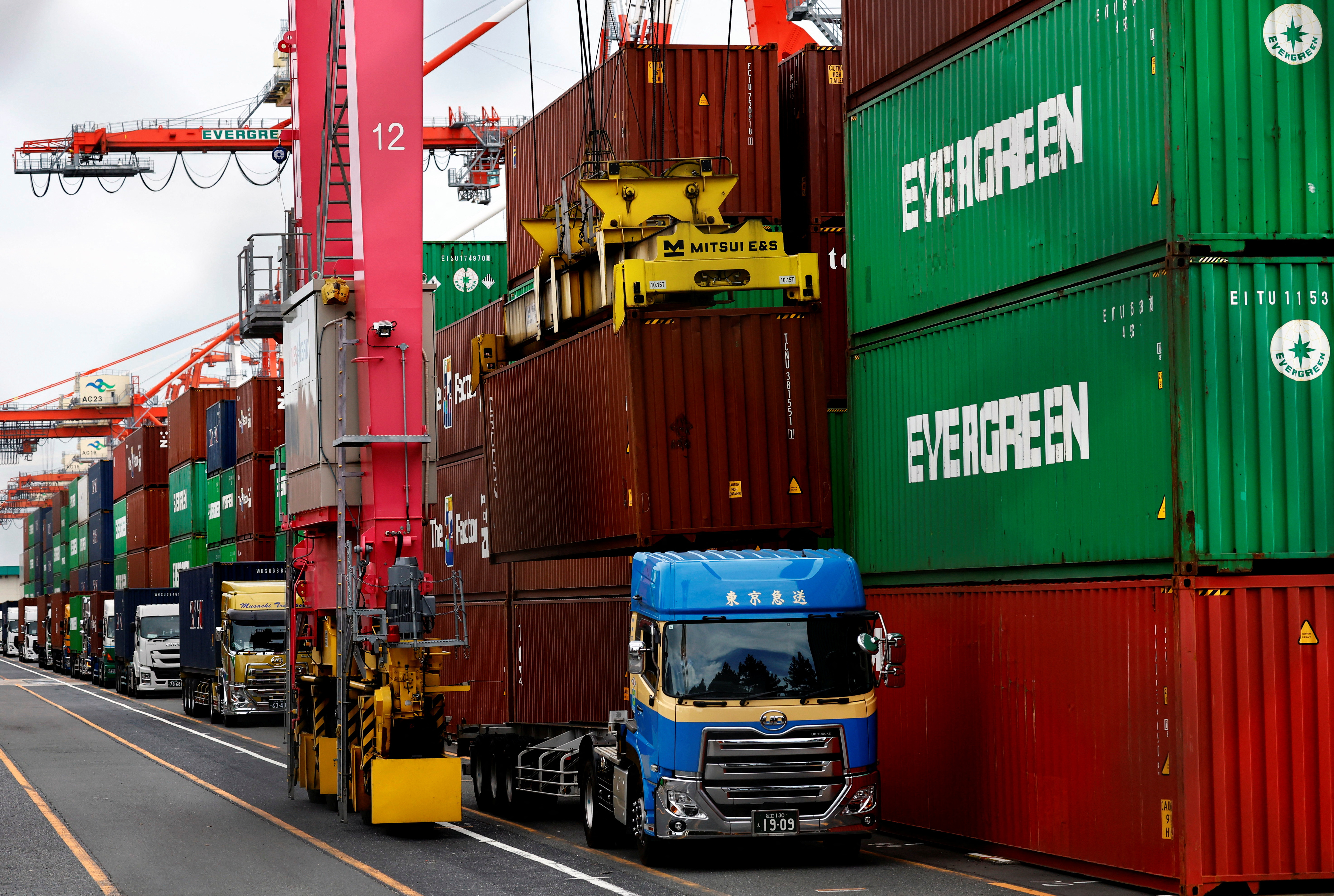 Japan's Exports Plunge Amid U.S. Trade Tensions: Sharpest Drop in 8 Months